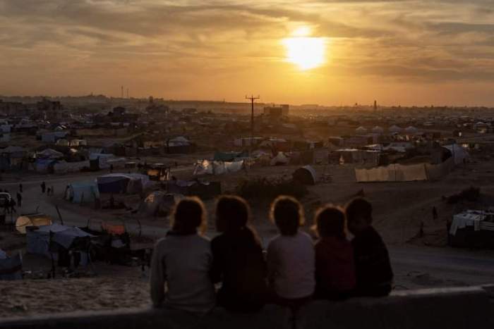 Doctors Without Borders condemns the 'apocalyptic' conditions in Gaza