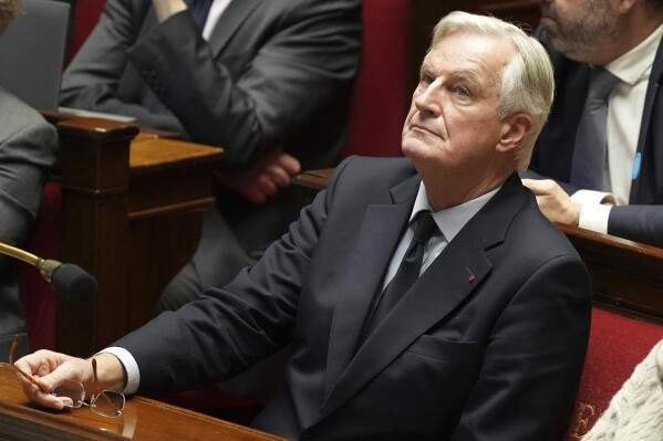 France's government on the verge of collapse: What’s next? 