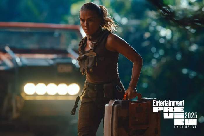 News about - Scarlett Johansson showcases new technology in exclusive Jurassic World Rebirth image  -PHOTO 