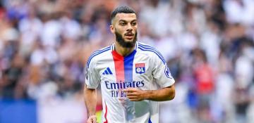 Lyon striker Georges Mikautadze robbed at gunpoint at home