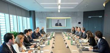 Azerbaijan, OECD discuss implementation of joint projects 
