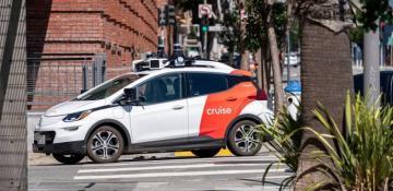 General Motors abandons robotaxi plans, refocuses on personal vehicles