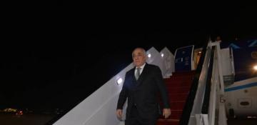 Azerbaijani PM arrives in Egypt for D-8 summit 