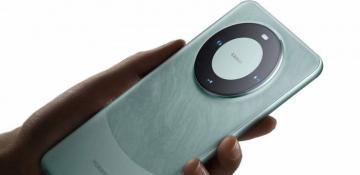 Sanction-banned components found in Huawei smartphone