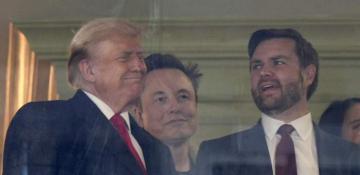 Donald Trump brings his supporters to the Army-Navy football game