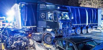 Truck mayhem: Widespread destruction on NRW highways