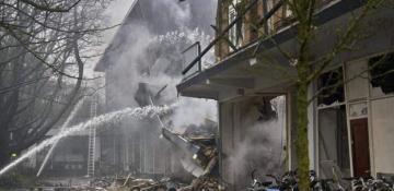 Explosion demolishes apartments, injures several in Dutch city 