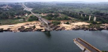 Brazil bridge collapse death toll rises to 9, 8 still missing 