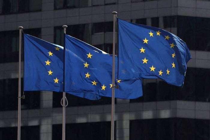 EU urges European companies to leave Russian market 