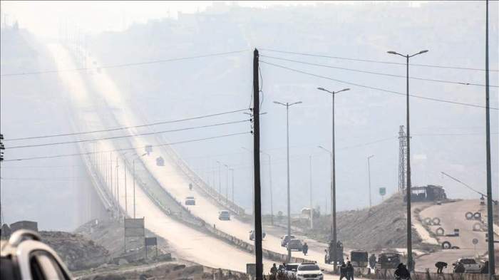 Jordan closes Syria border crossing due to security concerns, report says 