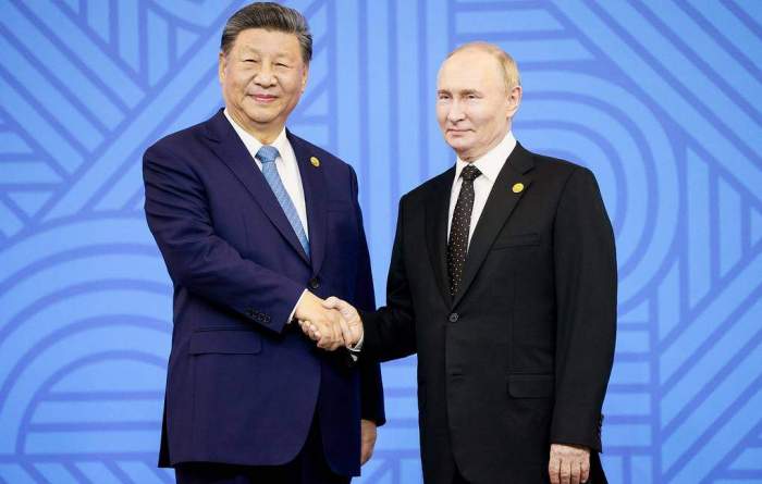 Chinese, Russian leaders hold conversation via video link