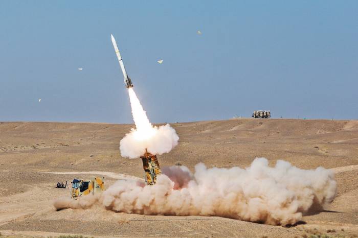 Iran conducts air defense drills near Natanz nuclear facility