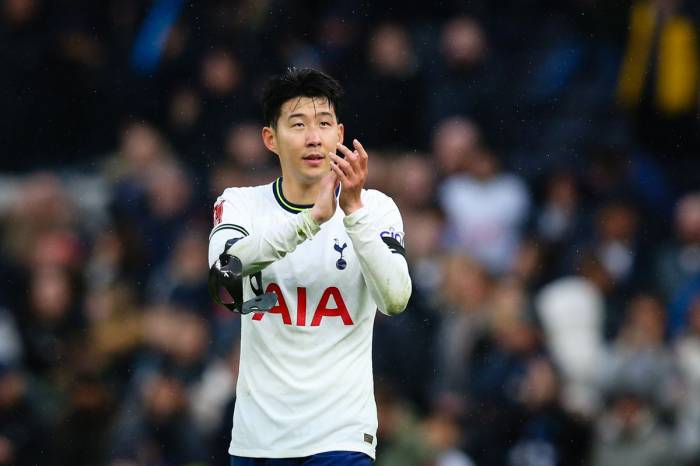 Tottenham extend Son Heung-min’s contract until 2026 with one-year option