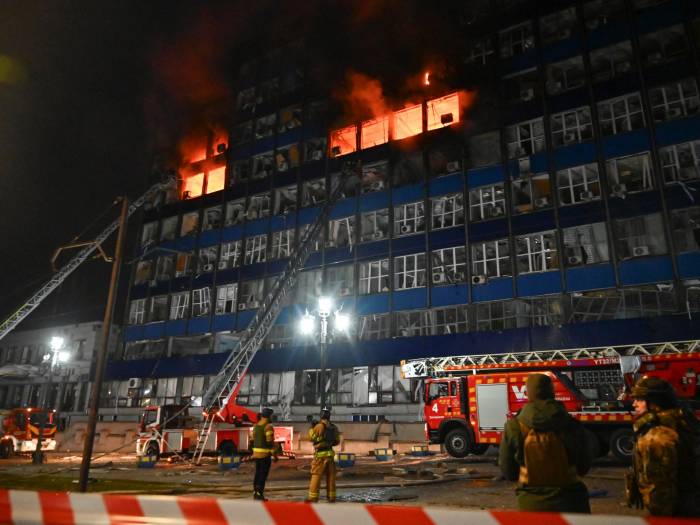 Ukraine: Zaporizhzhia attack causes highest civilian toll in nearly two years 