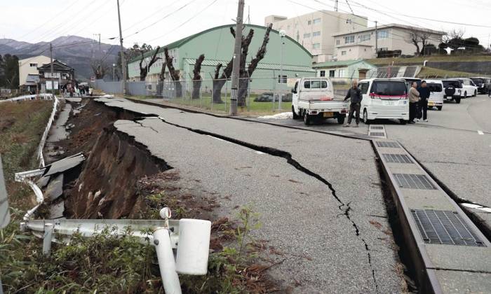 Japan's weather agency warns of another strong quake within week 