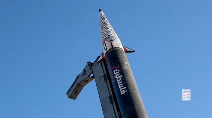 Houthis claim launch of hypersonic missile at Israel