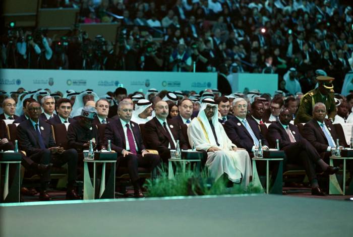 Azerbaijan’s president attends opening ceremony of Abu Dhabi Sustainability Week