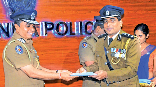 Sri Lanka to recruit 10,000 new policemen 
