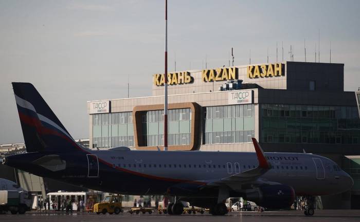 Two Russian airports resume operations after temporary restrictions 