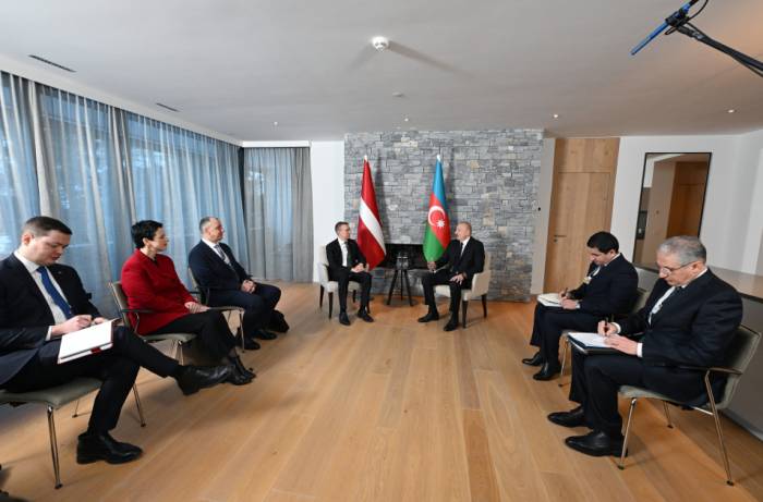 News about - President Ilham Aliyev met with Latvian President in Davos 
