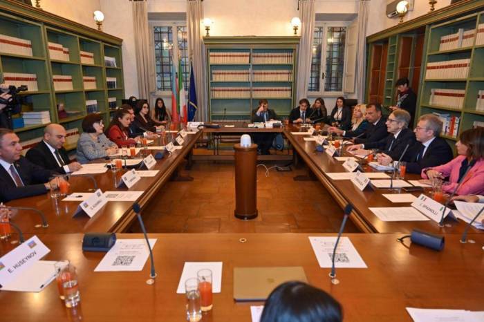 Azerbaijan, Italy explore prospects for bilateral relations 