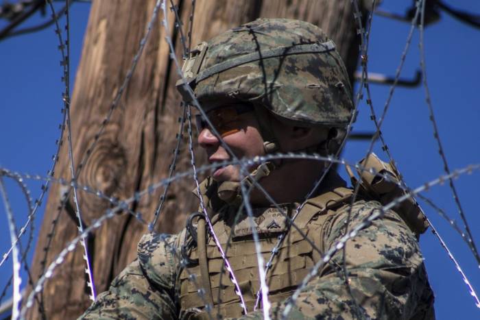 US deploys 1500 active troops to Mexican border 