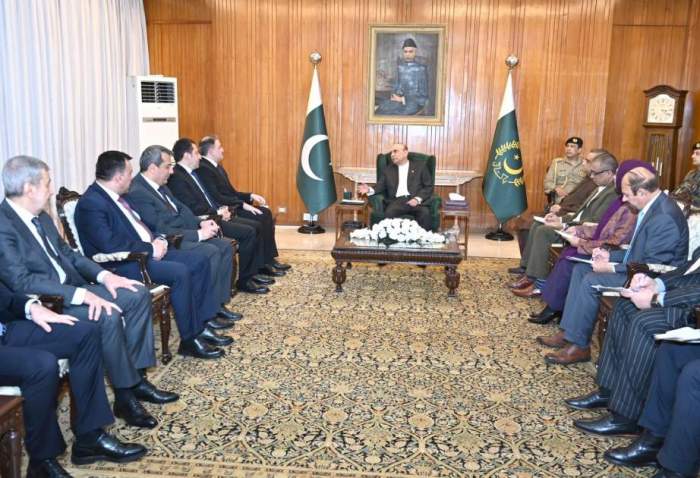 Pakistani President highlights strong, historic ties with Azerbaijan 