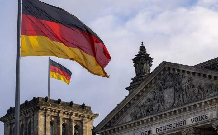 Debate over support for Ukraine intensifies in German parliament 