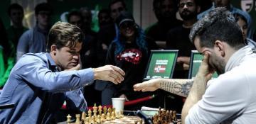 Chess: Carlsen and Nepomniachtchi co-win world blitz title 