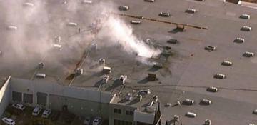 At least two dead after small plane crashes into building in southern California  -VIDEO 