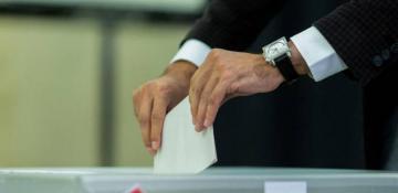 Romania to rerun presidential election in May