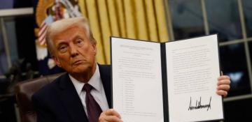 After taking office, Trump pardons 1,500 Jan. 6 defendants 