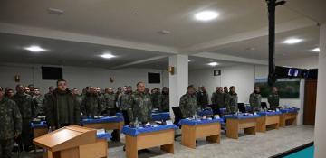 Azerbaijan’s defense minister chairs Land Forces’ operational meeting in Khankendi 