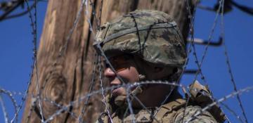 US deploys 1500 active troops to Mexican border 