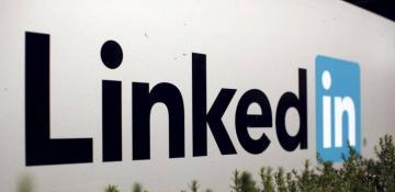 LinkedIn faces lawsuit over alleged sharing of private messages for AI training