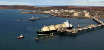 Indonesia seeks to delay LNG shipments as domestic demand soars