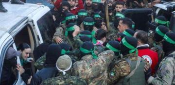 Israeli Foreign Ministry: One of the hostages released by Hamas lost two fingers 