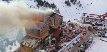 Türkiye declares day of national mourning following deadly fire in Bolu province 