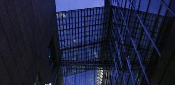 UBS assigns a 35% chance of a stock market bubble 