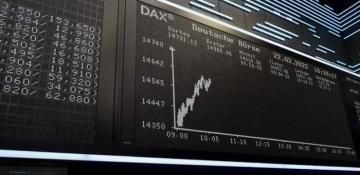 European stocks edge higher; German retail sales disappoint 