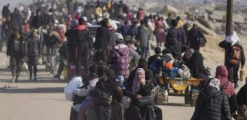 Trump repeats Gaza expulsion plan, raising security concerns. 