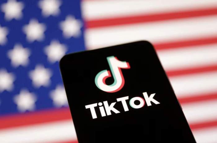 TikTok waits for Trump reprieve as China signals willingness for deal 