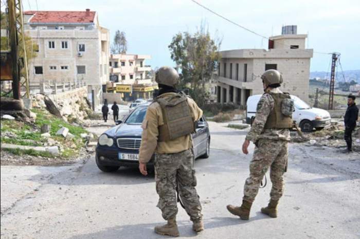 Fifteen people have reportedly been killed in Lebanon as Israeli forces stay beyond the withdrawal deadline