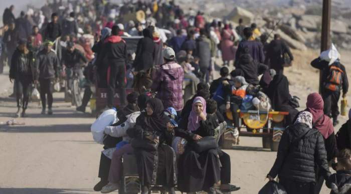 Trump repeats Gaza expulsion plan, raising security concerns. 