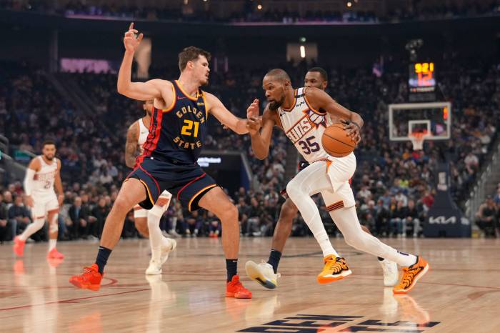 Suns dominate Warriors 130-105 with big performances from Booker, Durant