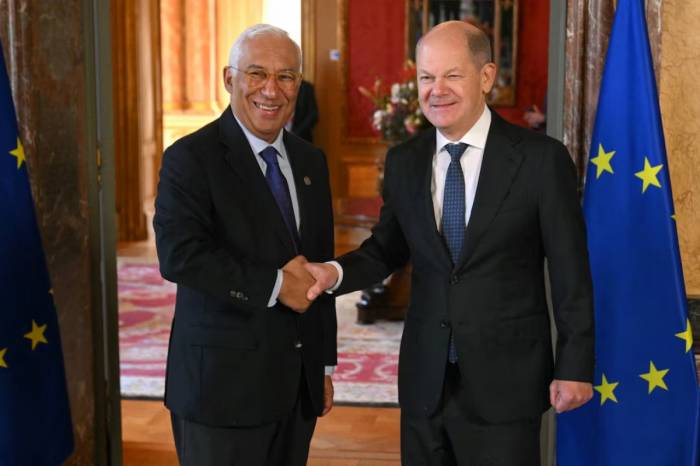 EU leaders to huddle on defence against Russia and handling Trump