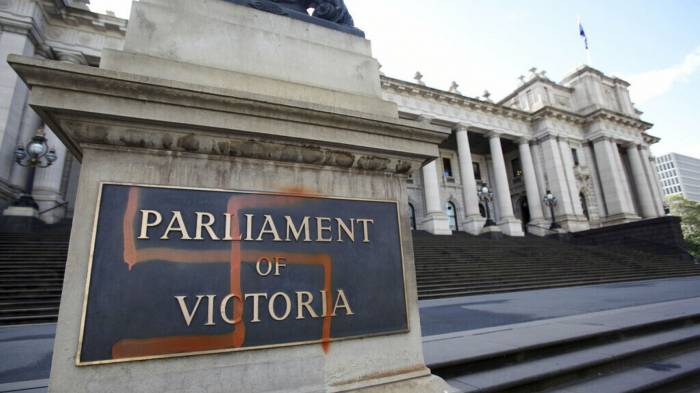 Australia's hate crime law imposes Nazi salutes mandatory jail 