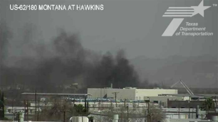 Explosion near Texas airport injures 5 