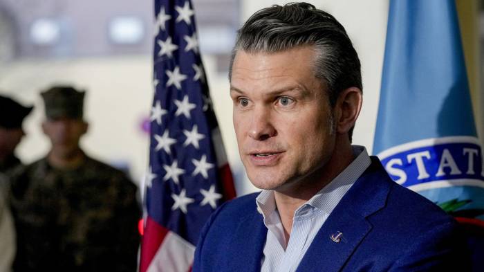 Return to Ukraine’s pre-2014 borders not realistic: U.S. defense chief 