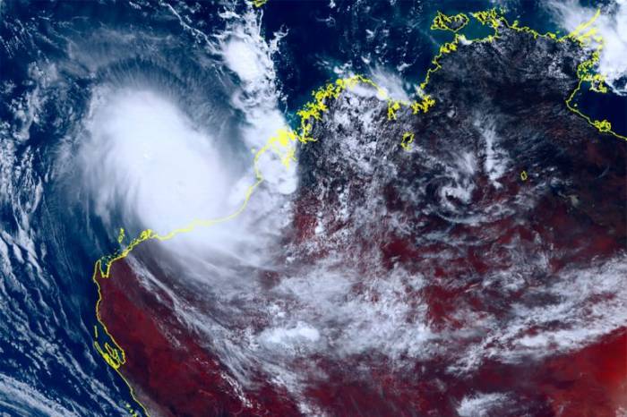 Northwest Australia bracing for severe cyclone 